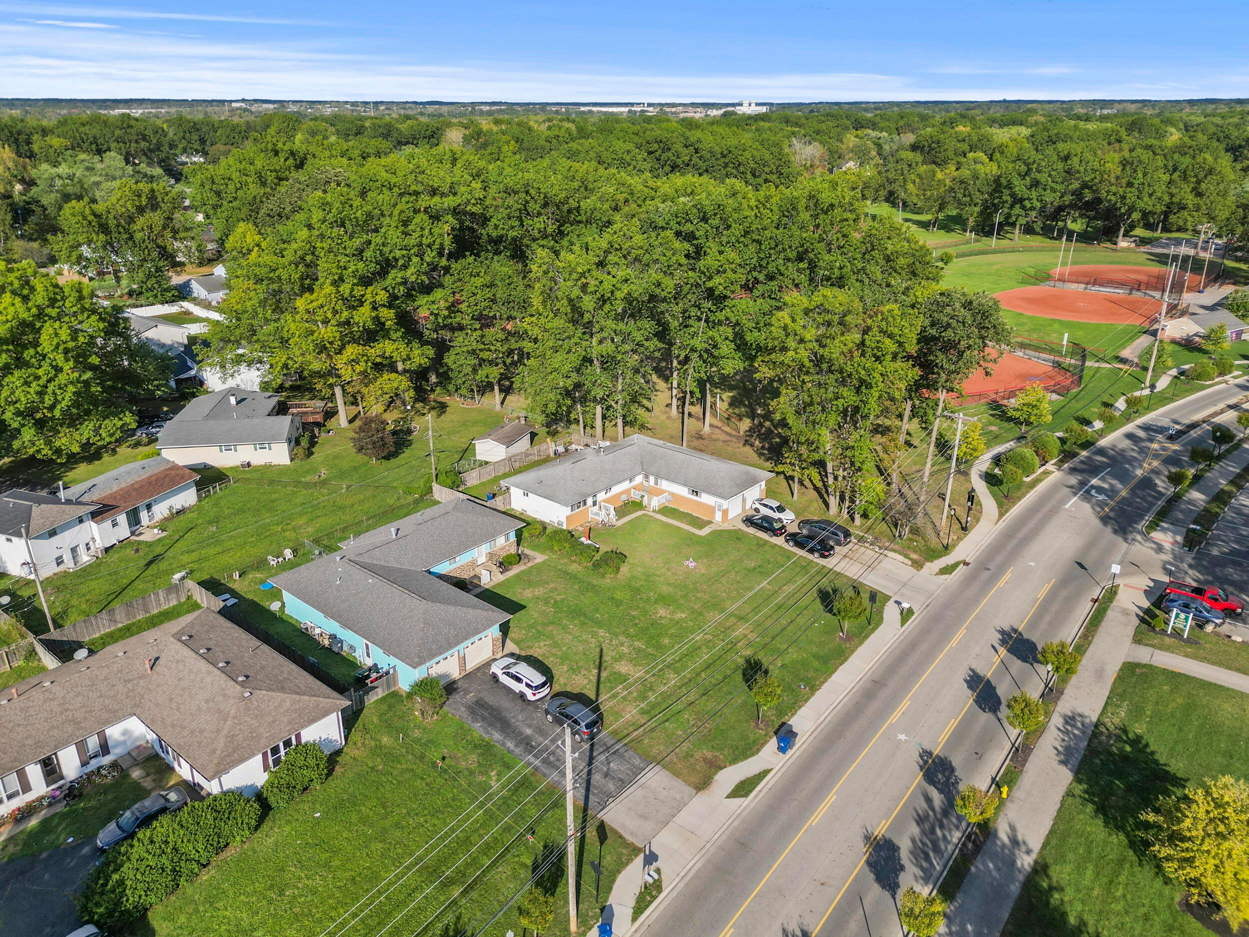 4780 Etna Road Columbus, OH 43213 - Photo 39 of 46 3_dji_0206