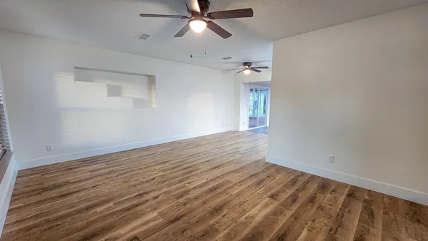 $309,900 | 230 Lee Drive, Mary Esther, FL 32569