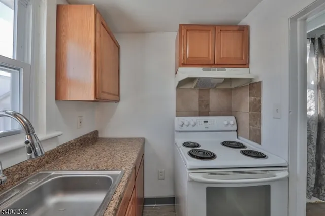 $1,400 | 444 James Street, Unit B, Phillipsburg, NJ 08865