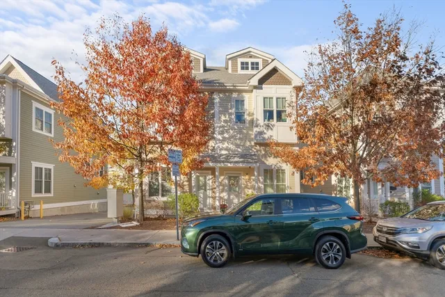 $1,449,000 | 127 Harvey Street, Unit 127, Cambridge, MA 02140