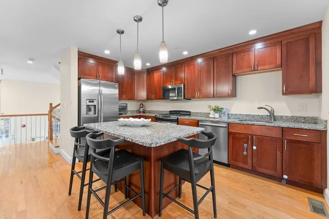 $1,449,000 | 127 Harvey Street, Unit 127, Cambridge, MA 02140