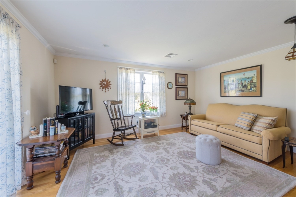 425 Main Street, Unit E Wareham, MA 02571 - Photo 11 of 18