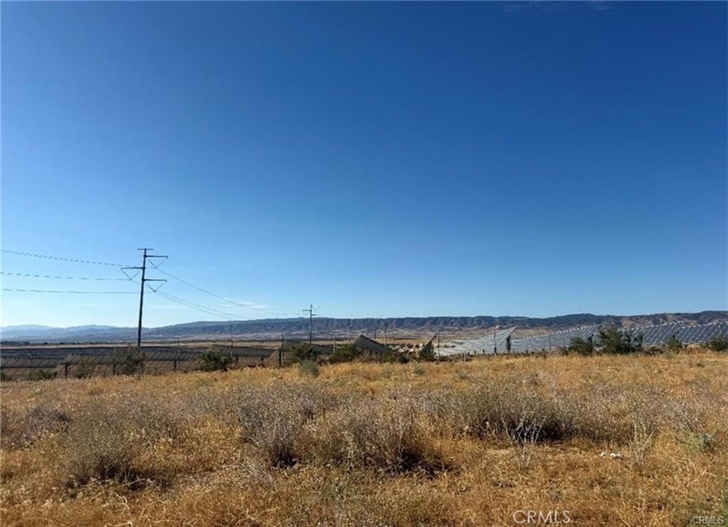 F8 Lancaster Ca Lancaster, CA 93535 - Photo 10 of 15 Gallery Image 10