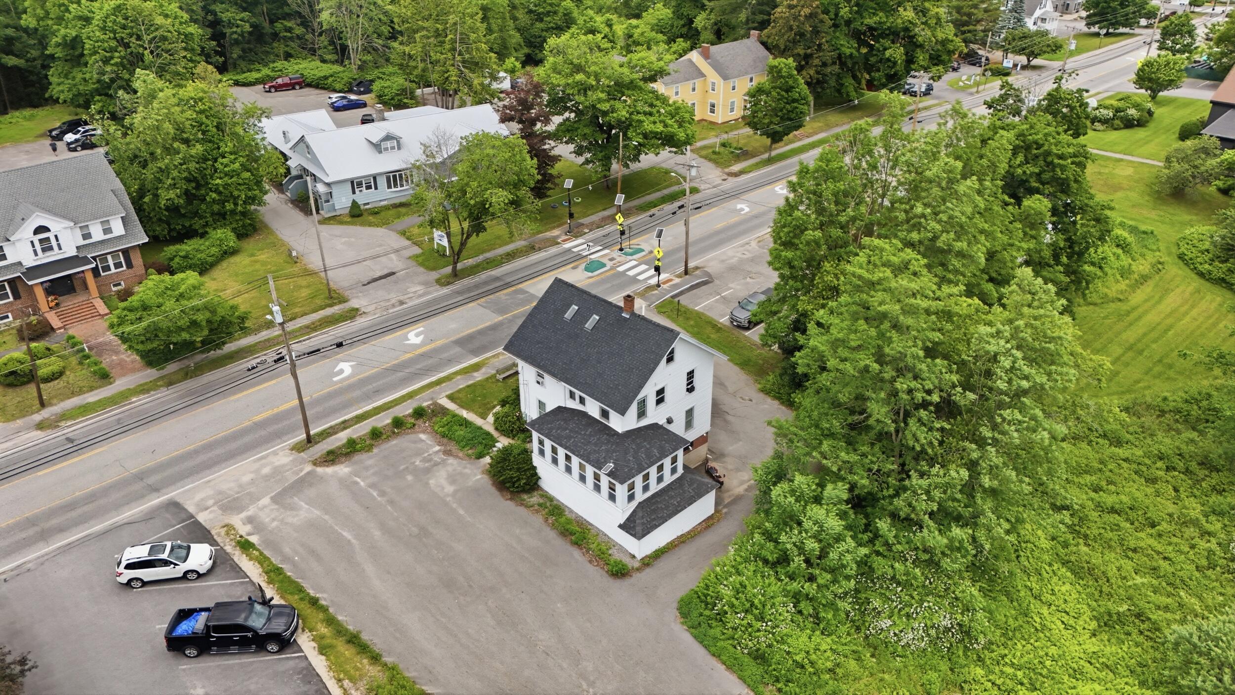 643 Main Street Lewiston, ME 04240 - Photo 2 of 52 38_breauxmediaco_038