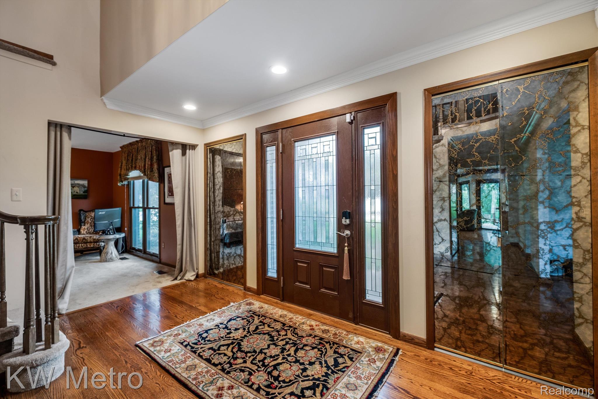 2823 Chancery Court Rochester, MI 48306 - Photo 7 of 39 Gallery Image 7