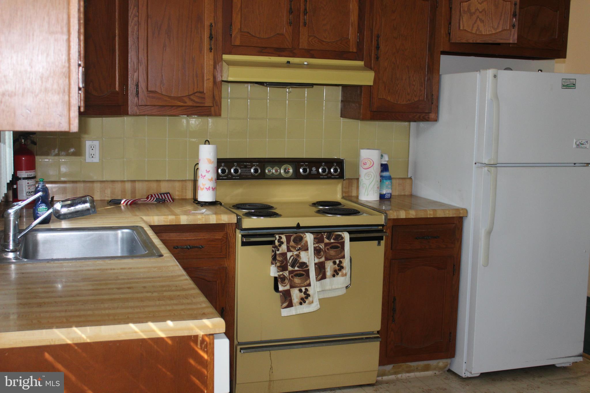 21 Sunset Road Whiting, NJ 08759 - Photo 9 of 18