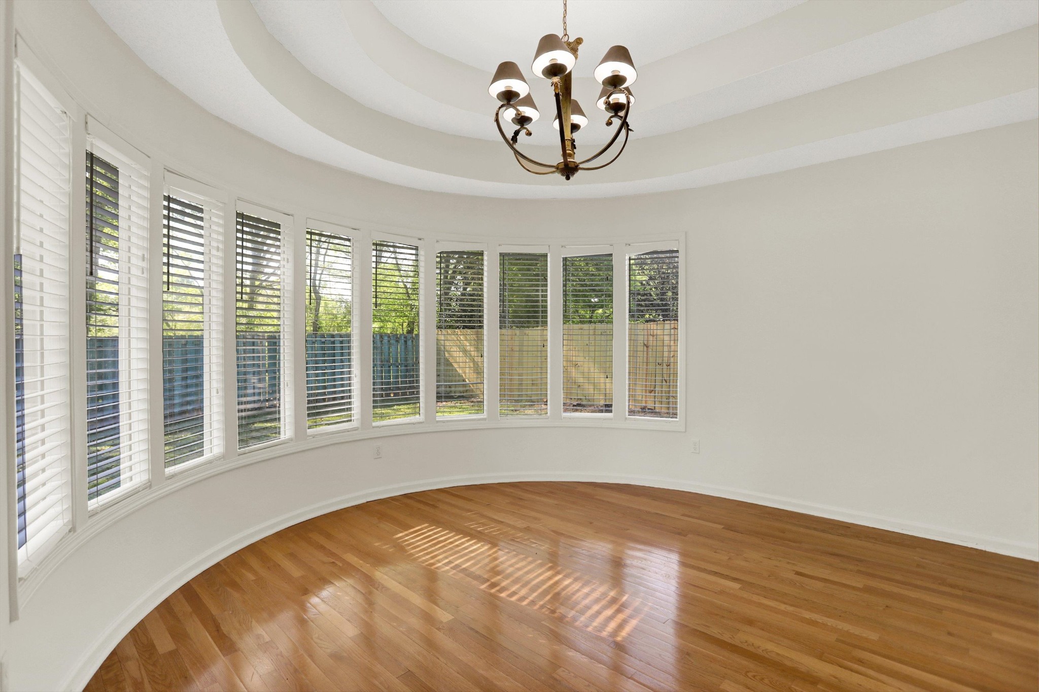 1130 Sugar Lane Collierville, TN 38017 - Photo 13 of 29 a view of an empty room with a window