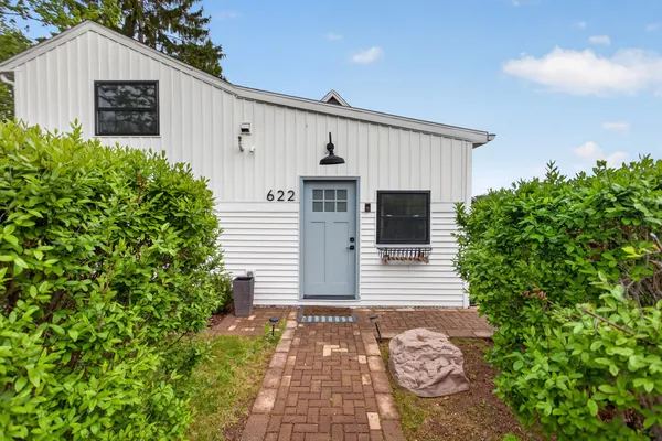 $395,000 | 622 Swains Lake Drive, Concord, MI 49237