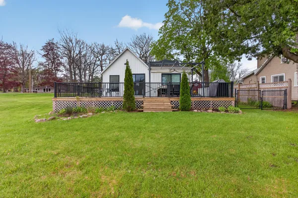 $395,000 | 622 Swains Lake Drive, Concord, MI 49237