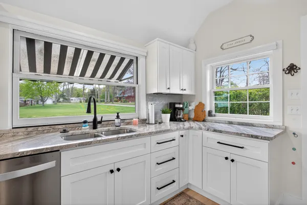 $395,000 | 622 Swains Lake Drive, Concord, MI 49237
