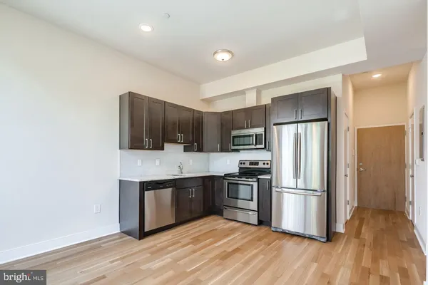 $1,677 | 1430 South Street, Unit 507, Philadelphia, PA 19146