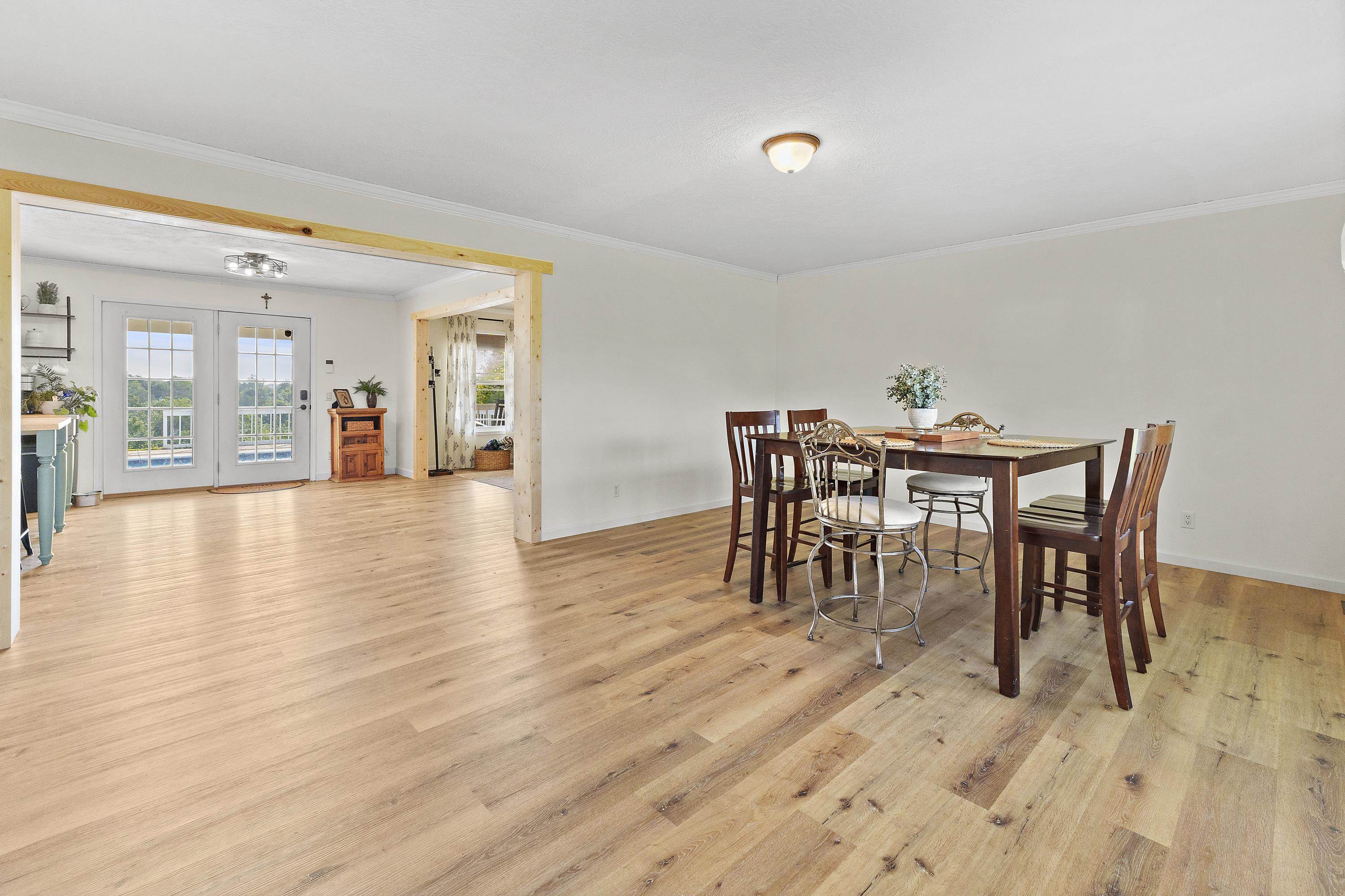 2323 Five Forks Road Louisa, KY 41230 - Photo 8 of 47 Gallery Image 8