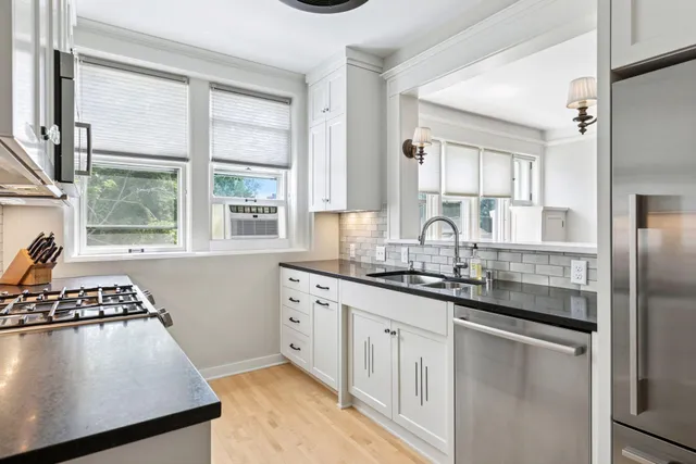 $499,900 | 56 Arundel Street, Unit 10, St. Paul, MN 55102