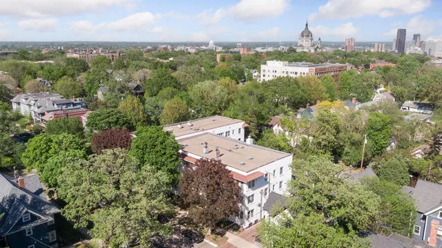 $499,900 | 56 Arundel Street, Unit 10, St. Paul, MN 55102