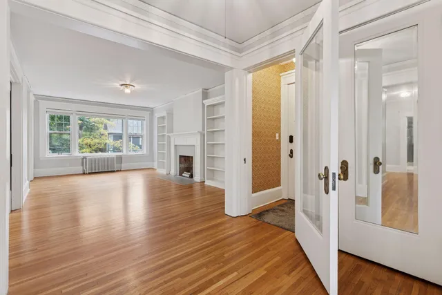 $499,900 | 56 Arundel Street, Unit 10, St. Paul, MN 55102