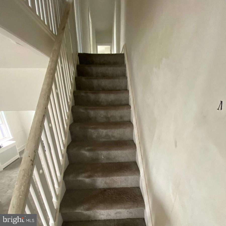 45 Golf Road Upper Darby, PA 19082 - Photo 9 of 13