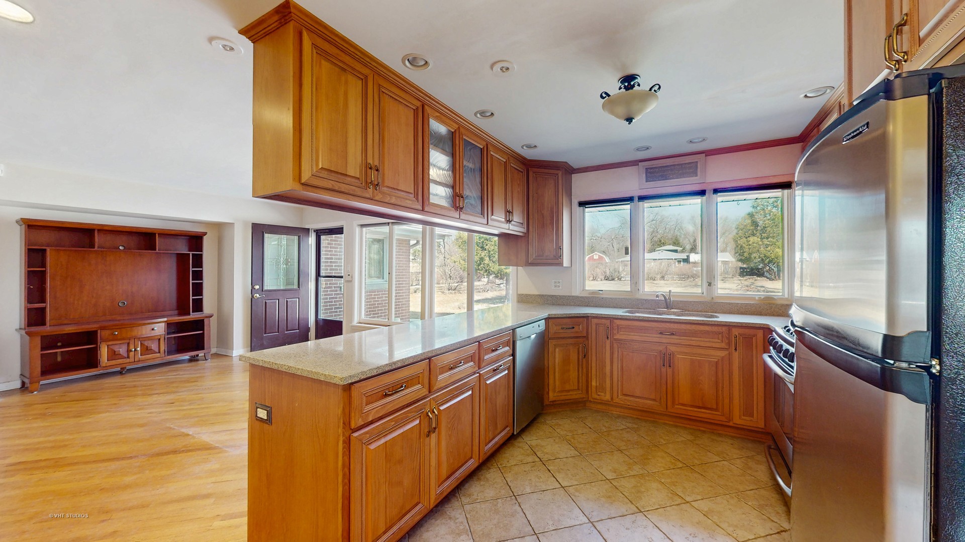 505 Willow Road New Lenox, IL 60451 - Photo 11 of 29 Gallery Image 11