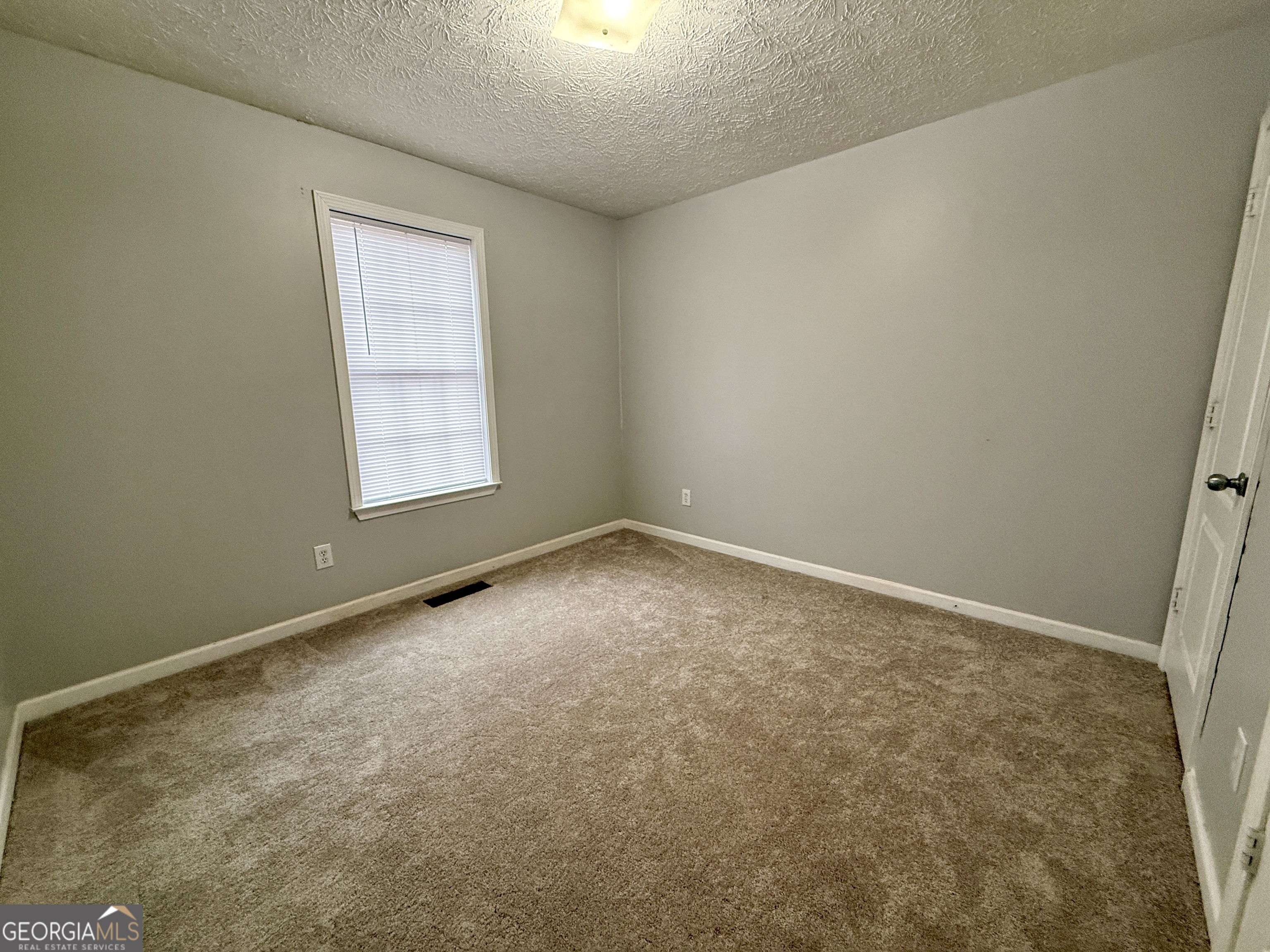 215 Seminary Ridge Griffin, GA 30224 - Photo 25 of 33