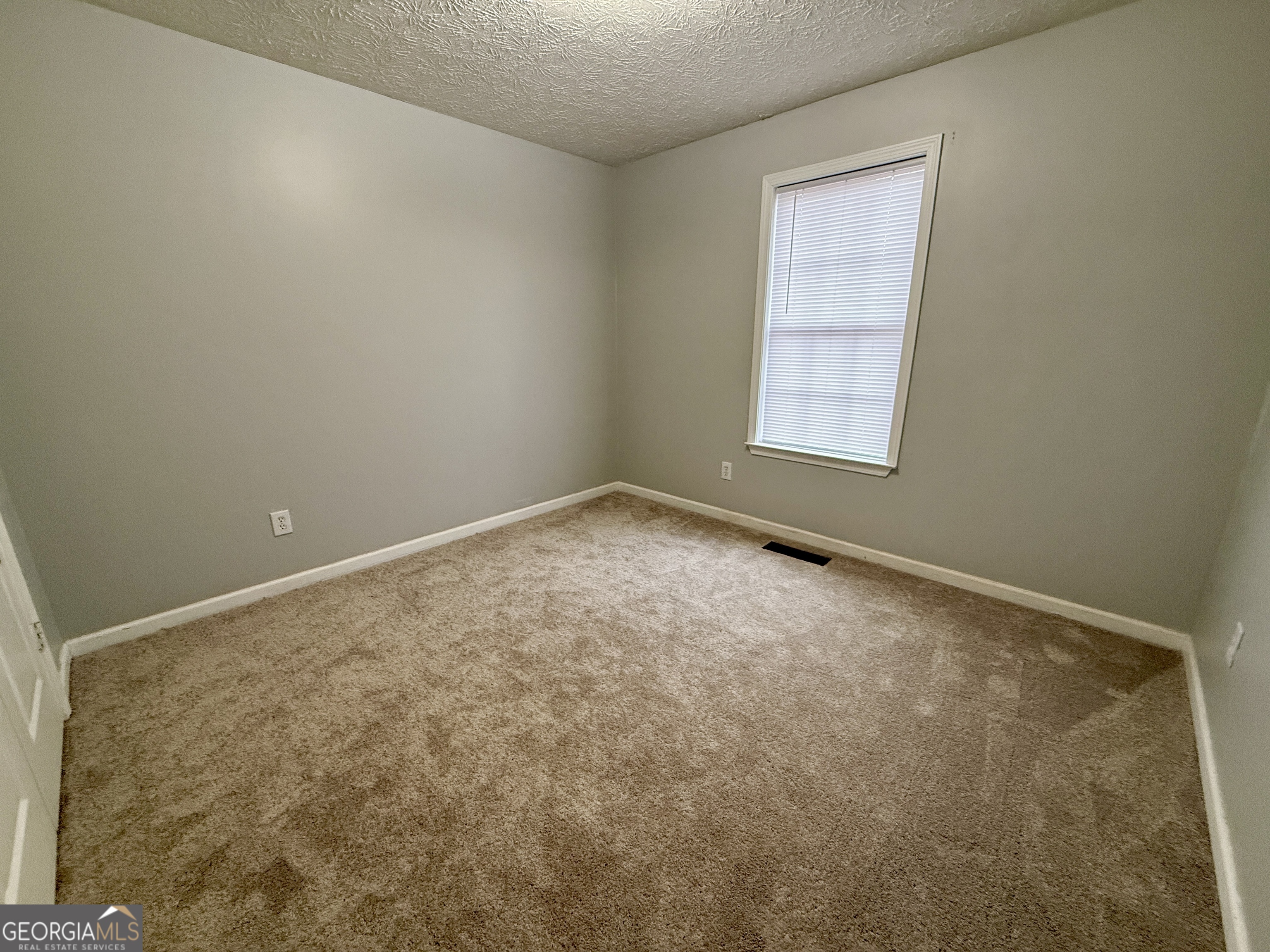 215 Seminary Ridge Griffin, GA 30224 - Photo 27 of 33