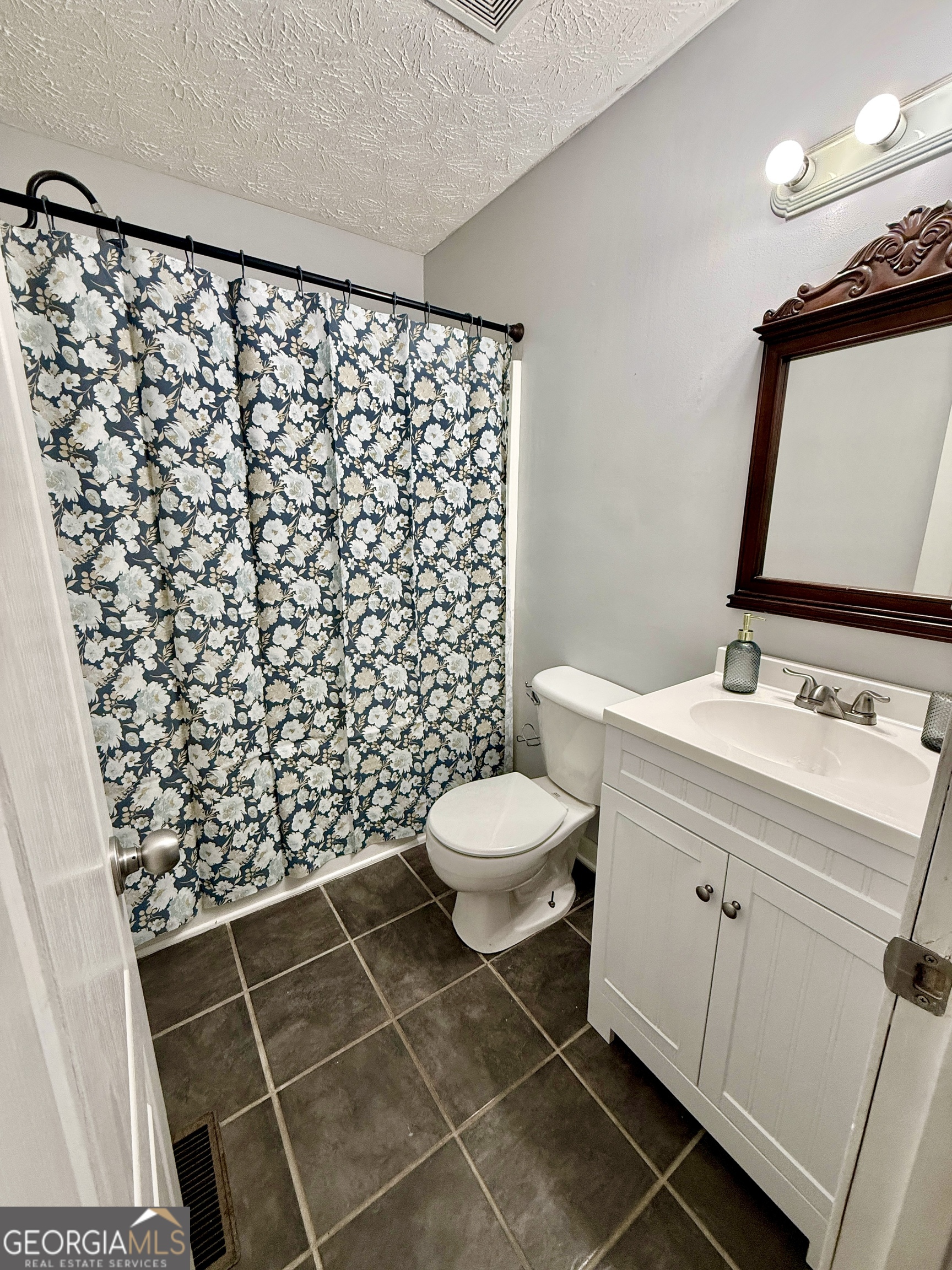 215 Seminary Ridge Griffin, GA 30224 - Photo 28 of 33