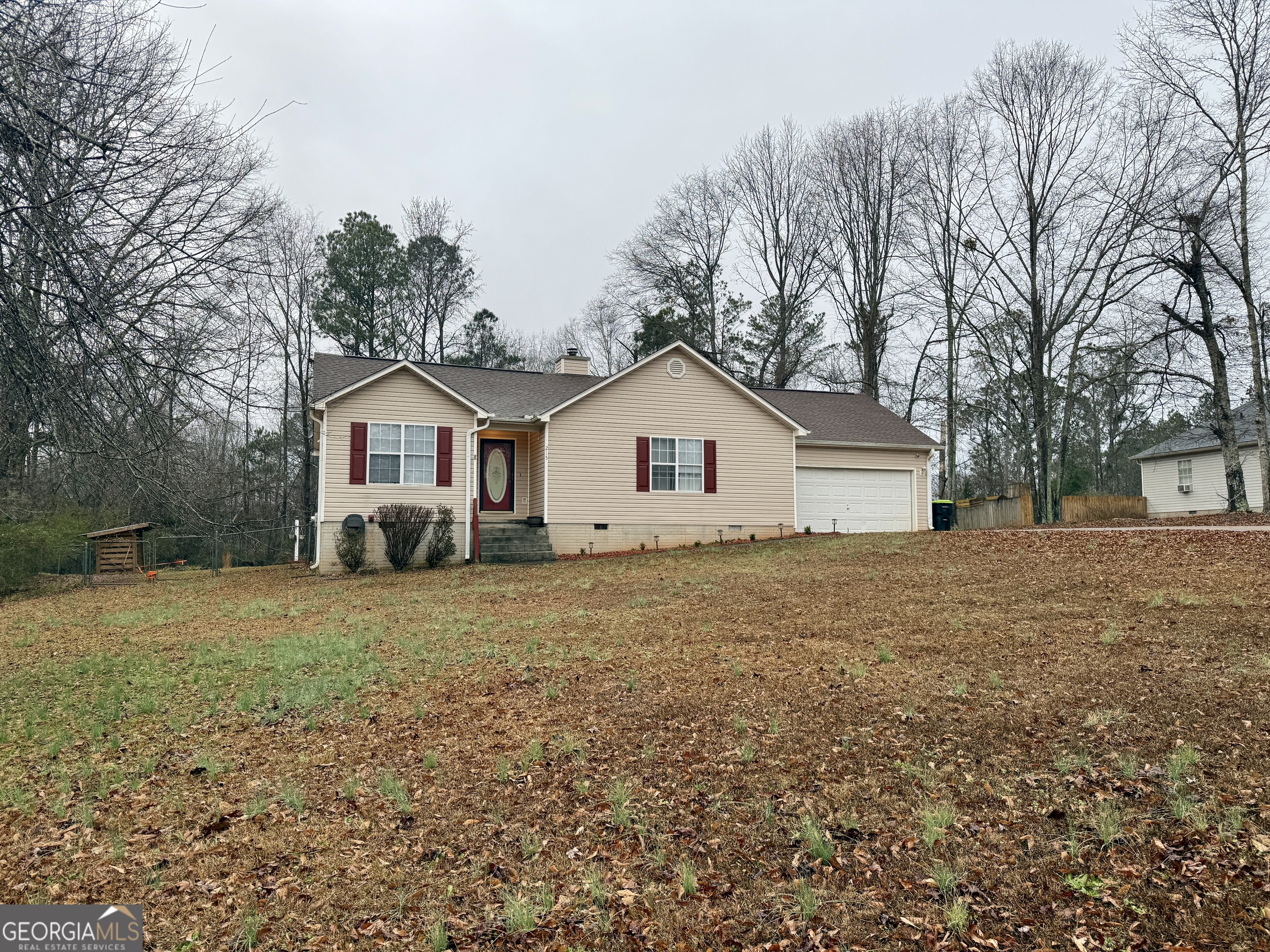 215 Seminary Ridge Griffin, GA 30224 - Photo 4 of 33