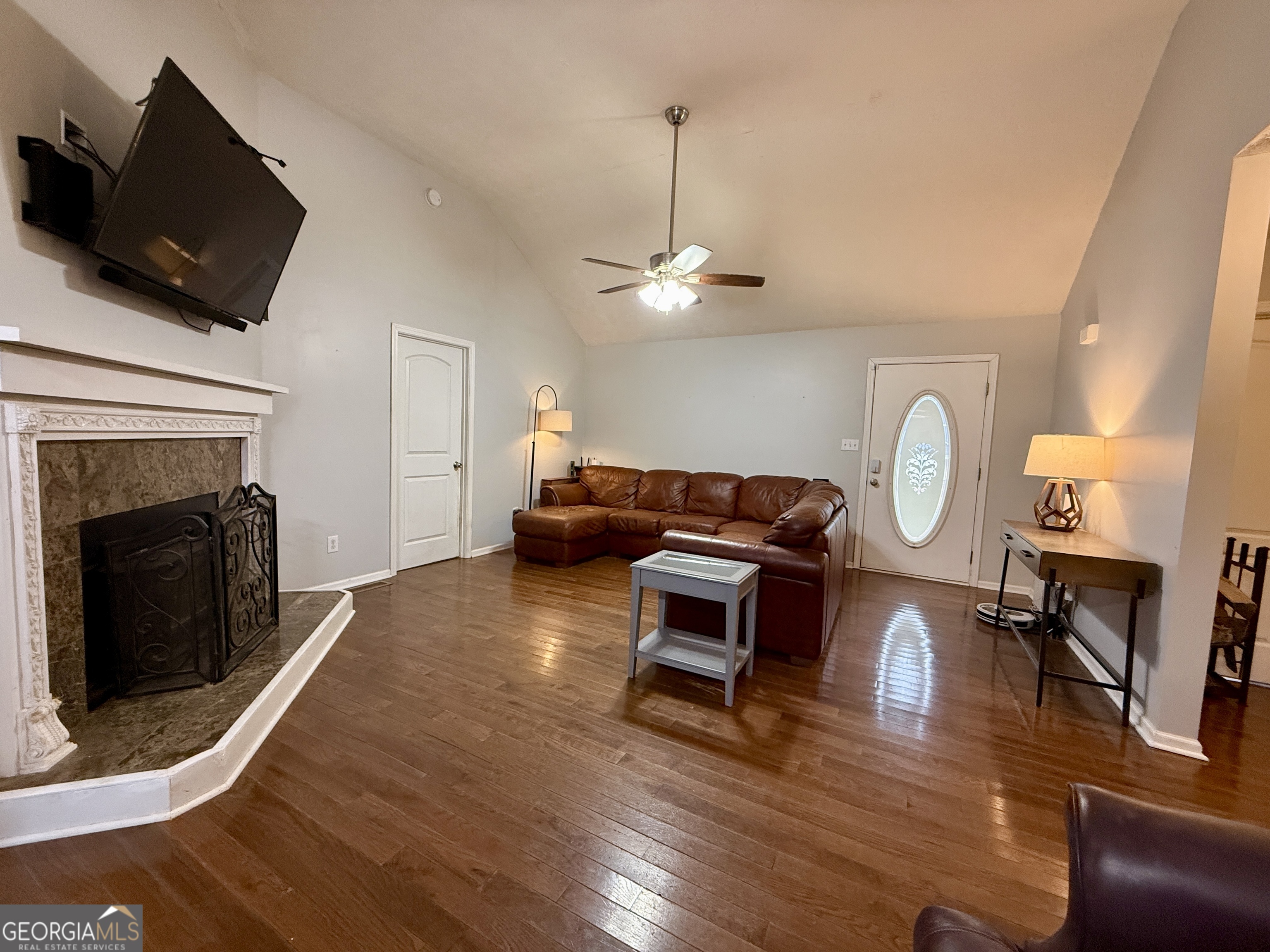 215 Seminary Ridge Griffin, GA 30224 - Photo 6 of 33