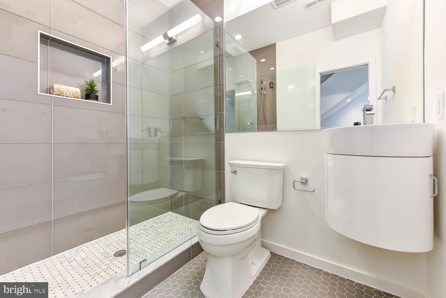 20 Channing Street Northwest, Unit 1 Washington, DC 20001 - Photo 17 of 38