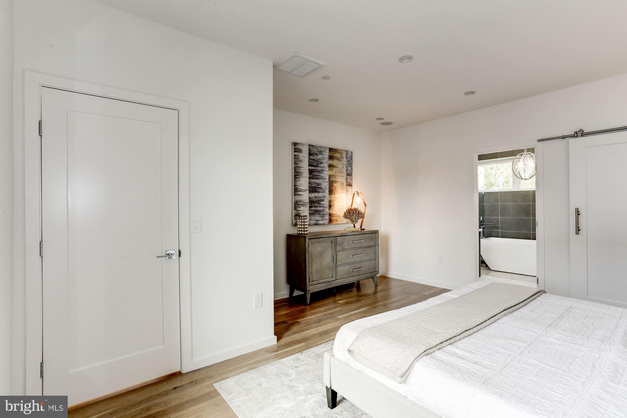 20 Channing Street Northwest, Unit 1 Washington, DC 20001 - Photo 24 of 38