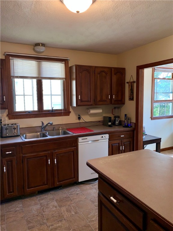 778 Elm Street Woonsocket, RI 02895 - Photo 4 of 20 Gallery Image 4