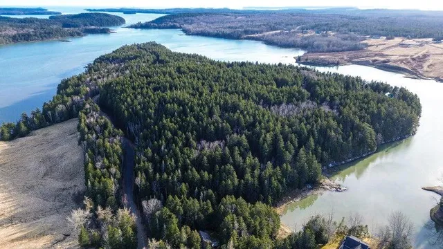 $130,000 | 2-2a-001-a Holway Point Road, Machias, ME 04654