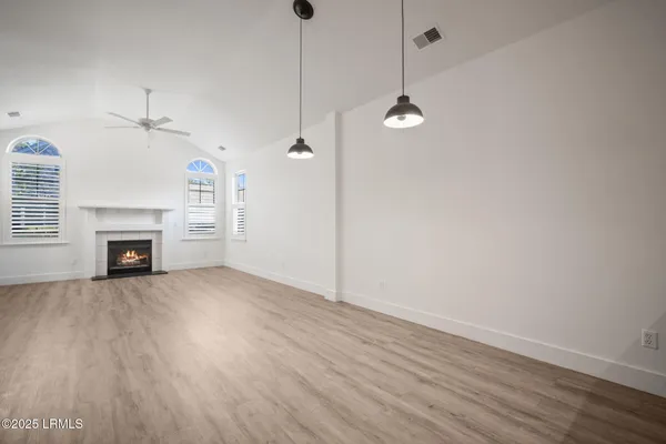 $318,000 | 464 Abbey Glen Way, Hardeeville, SC 29927