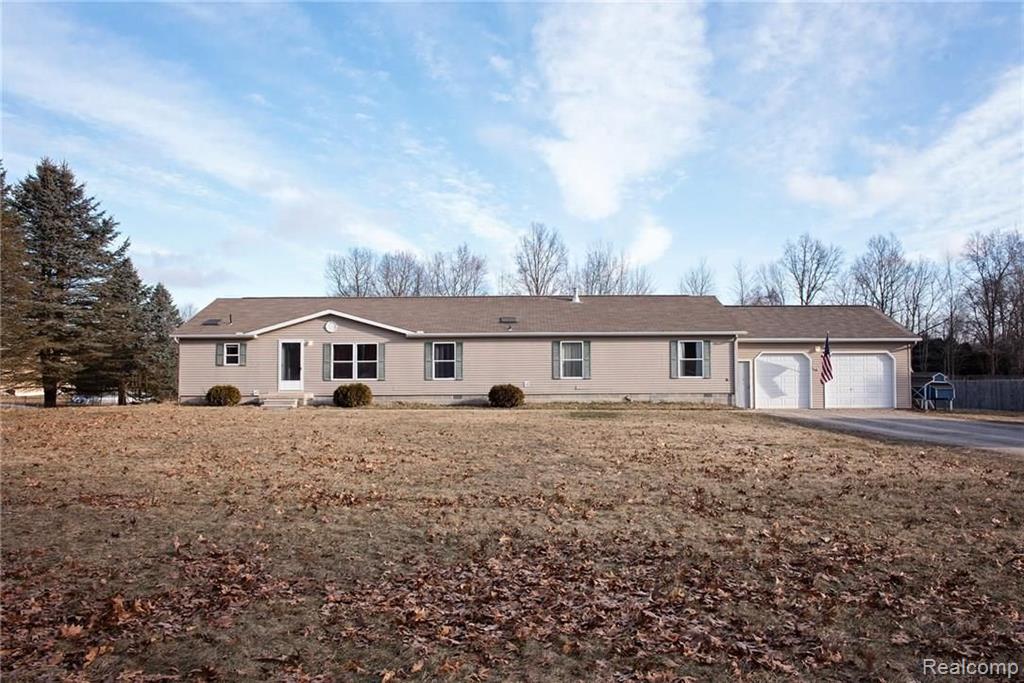 50168 Arkona Road Belleville, MI 48111 - Photo 2 of 39 Gallery Image 2