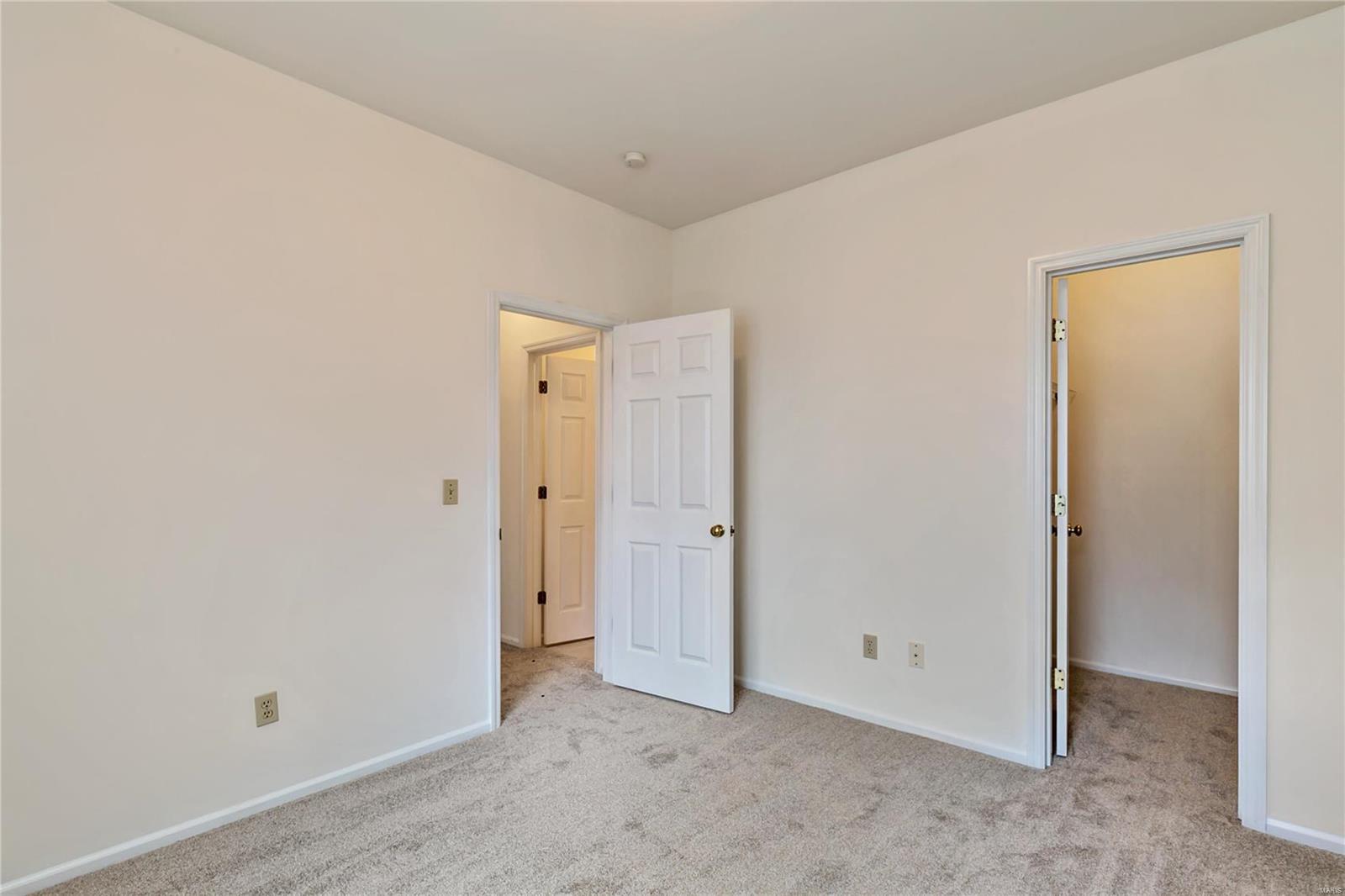 1083 North Spoede Road St. Louis, MO 63146 - Photo 11 of 14 Gallery Image 11