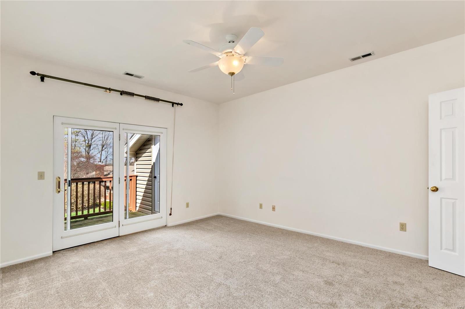 1083 North Spoede Road St. Louis, MO 63146 - Photo 6 of 14 Gallery Image 6