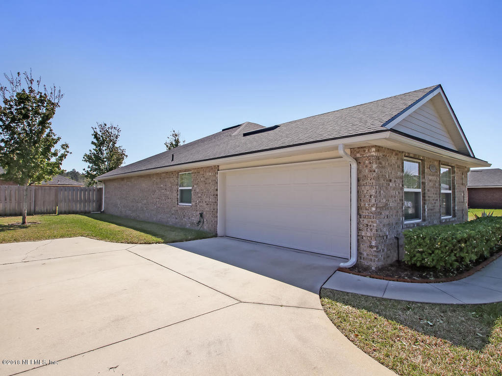 11096 Lothmore Road Jacksonville, FL 32221 - Photo 6 of 44 11096 Lothmore Rd Jacksonville-MLS_Size-