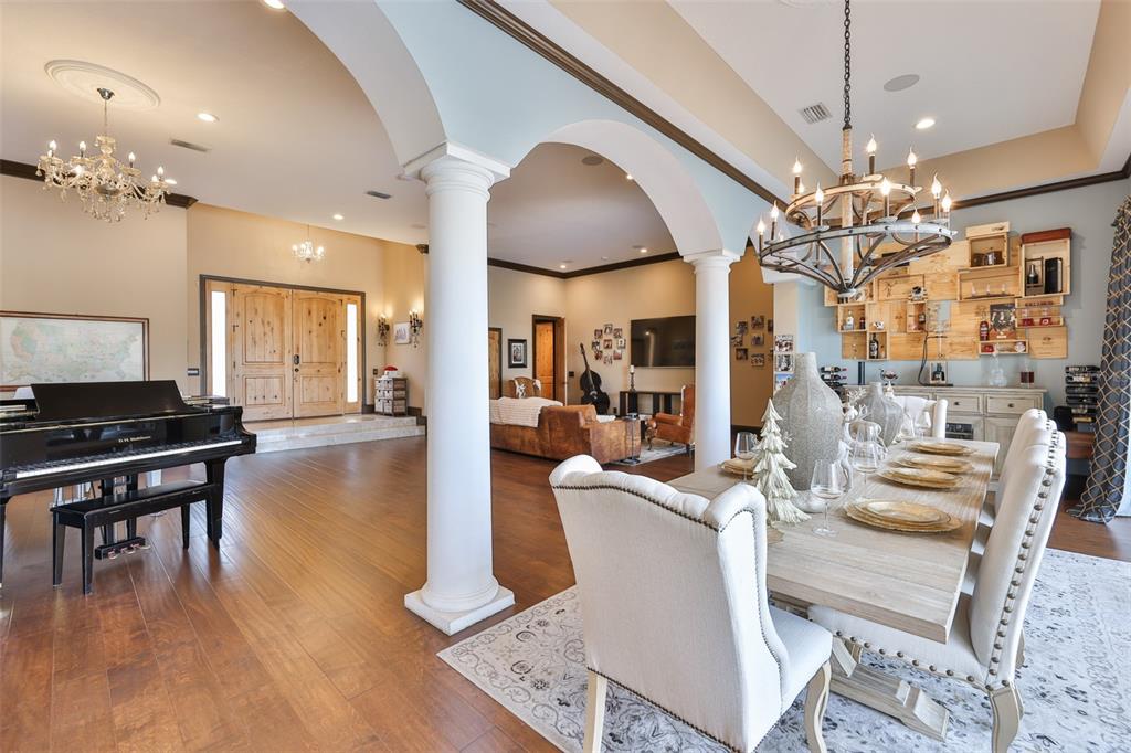 9805 Compass Point Way Tampa, FL 33615 - Photo 15 of 94