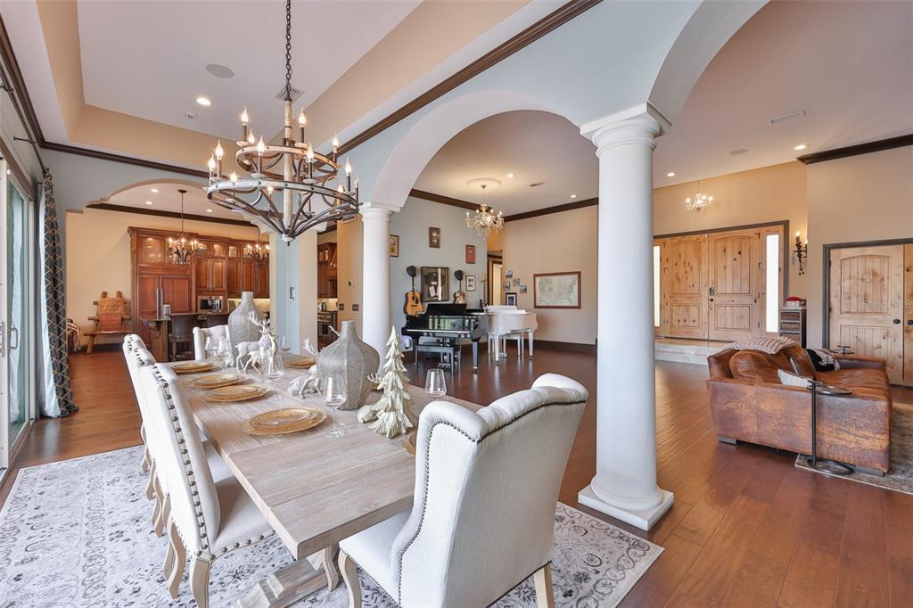 9805 Compass Point Way Tampa, FL 33615 - Photo 20 of 94