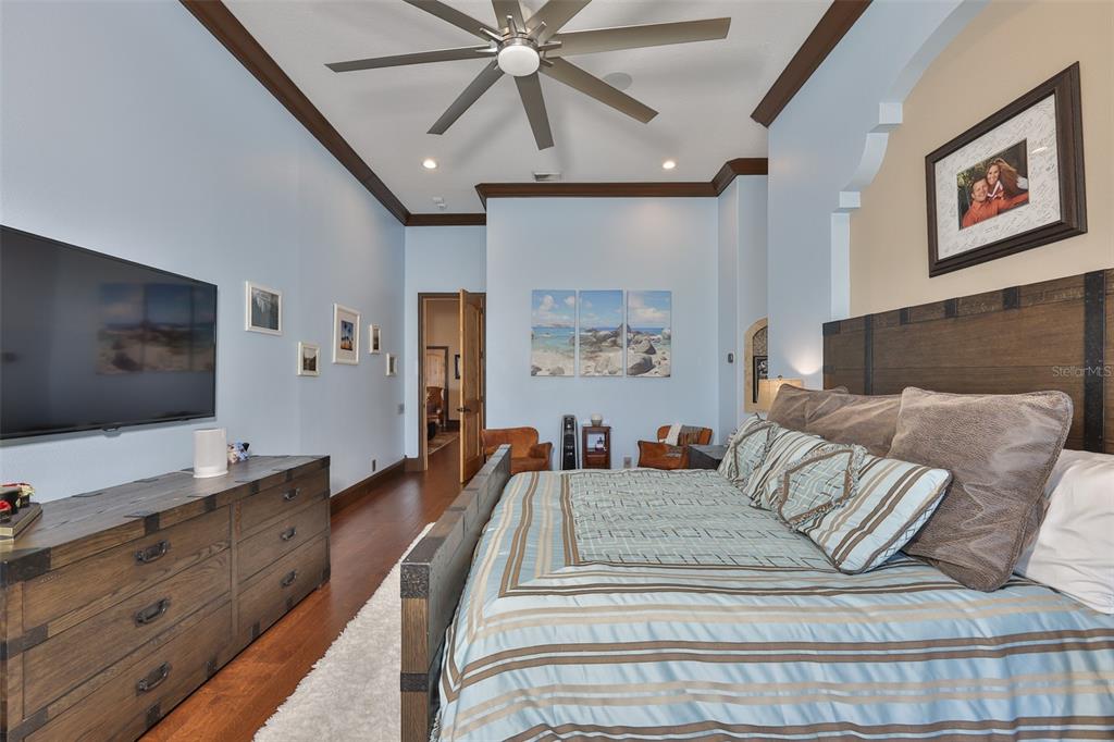 9805 Compass Point Way Tampa, FL 33615 - Photo 37 of 94