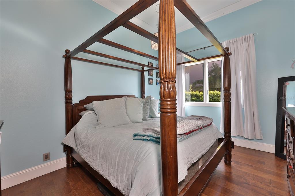 9805 Compass Point Way Tampa, FL 33615 - Photo 50 of 94