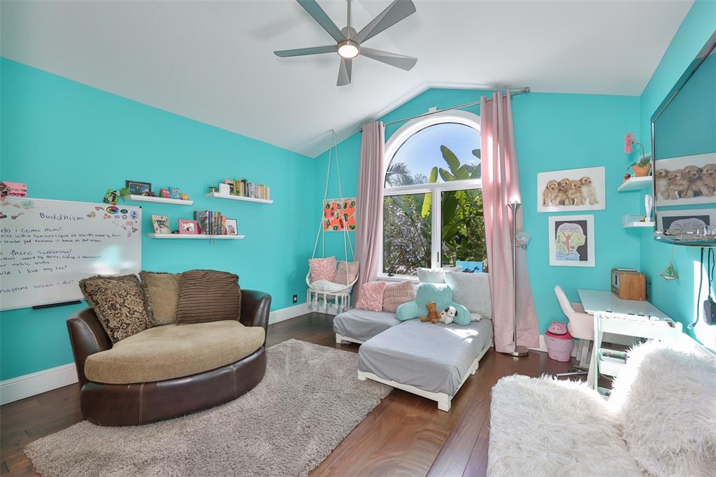 9805 Compass Point Way Tampa, FL 33615 - Photo 55 of 94