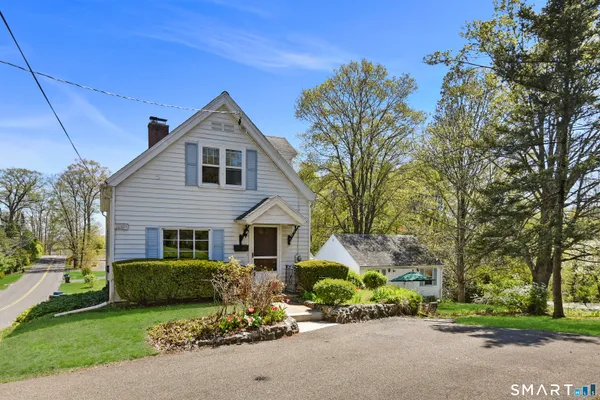 $429,500 | 213 Hart Street, Berlin, CT 06037