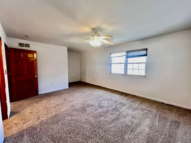 $240,000 | 934 Evans Street, Ottawa, IL 61350