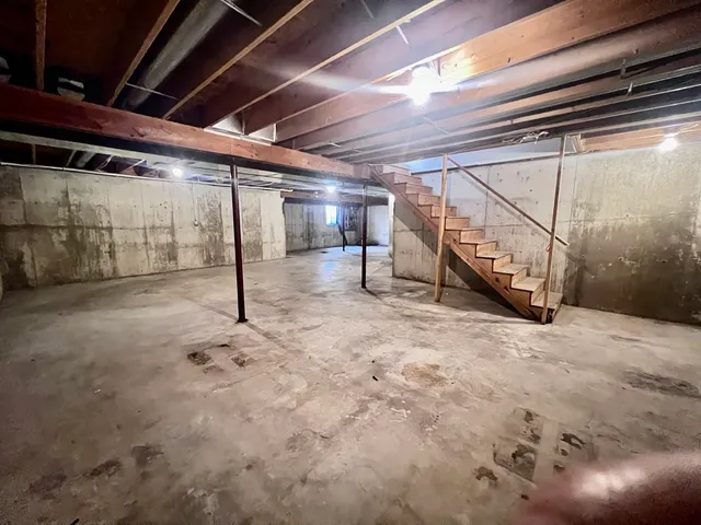 $240,000 | 934 Evans Street, Ottawa, IL 61350