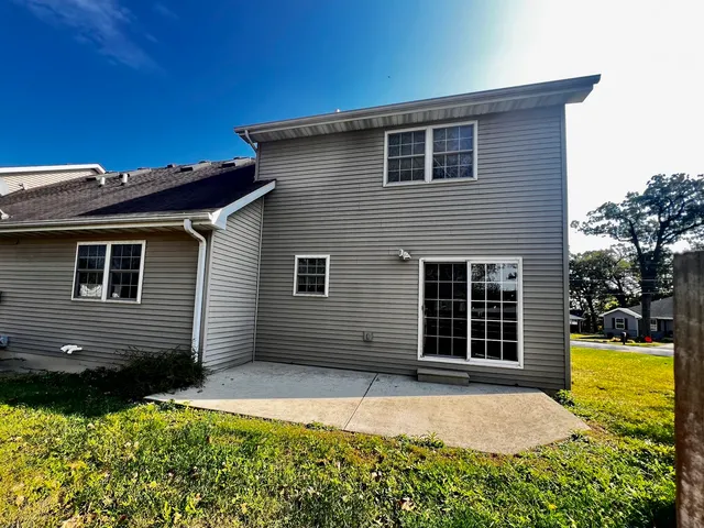 $240,000 | 934 Evans Street, Ottawa, IL 61350