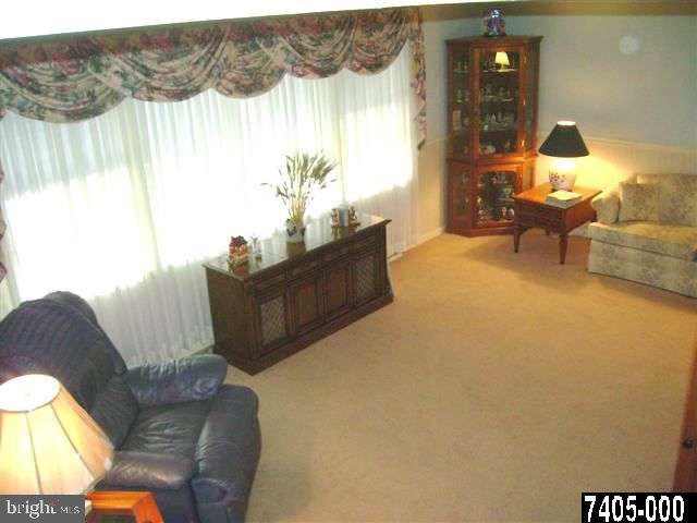 2815 Cambridge Road York, PA 17402 - Photo 10 of 14 Gallery Image 10