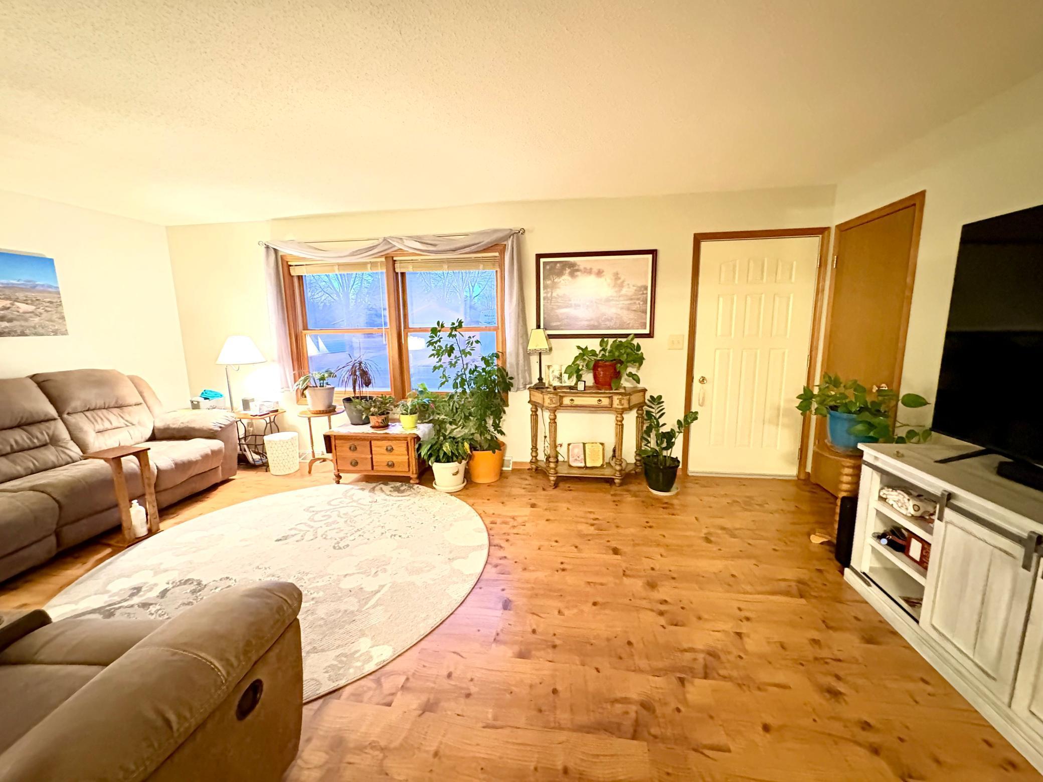 611 Hackberry Street Dawson, MN 56232 - Photo 14 of 40