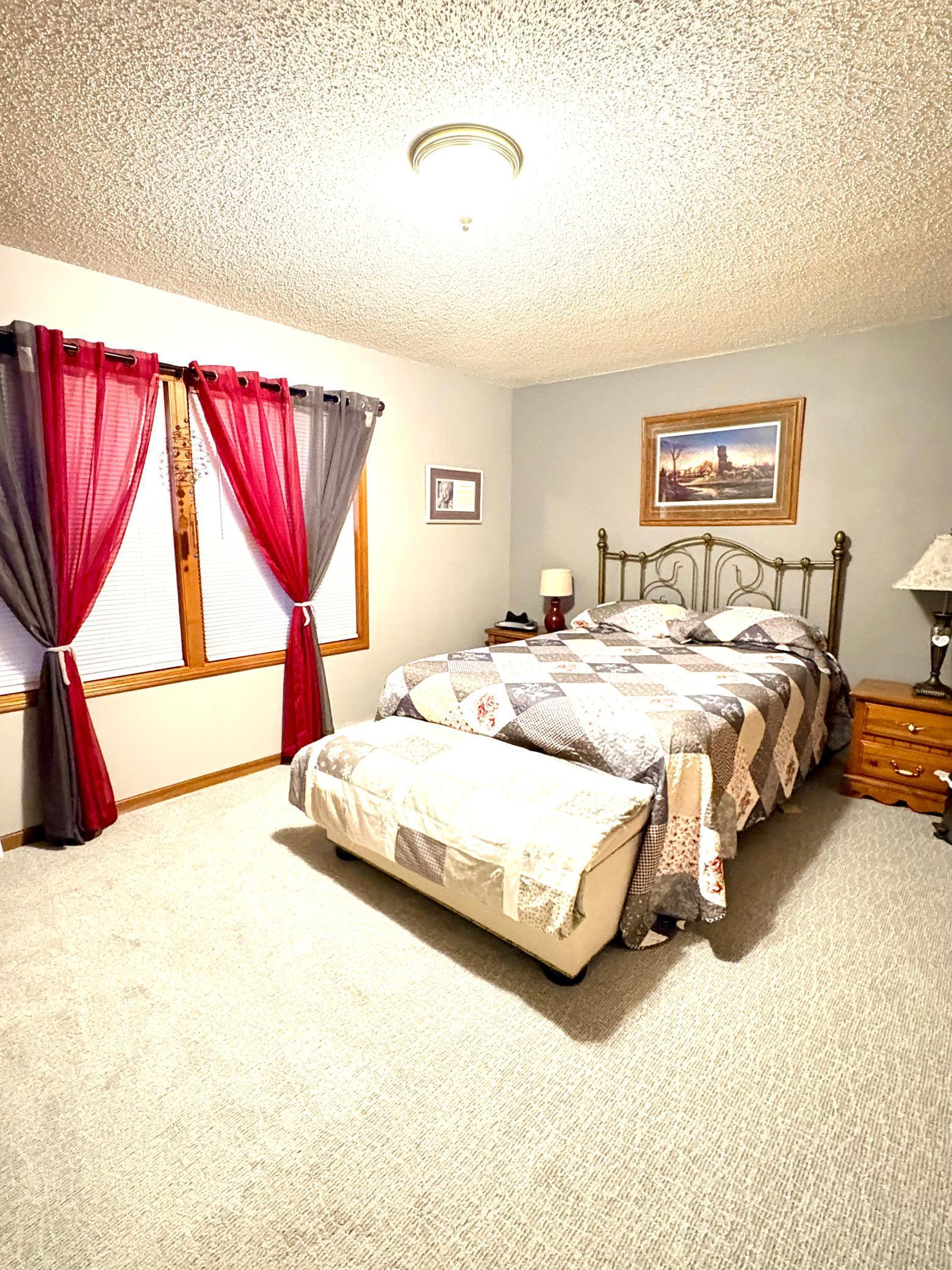 611 Hackberry Street Dawson, MN 56232 - Photo 19 of 40