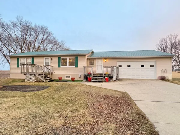 $249,900 | 611 Hackberry Street, Dawson, MN 56232