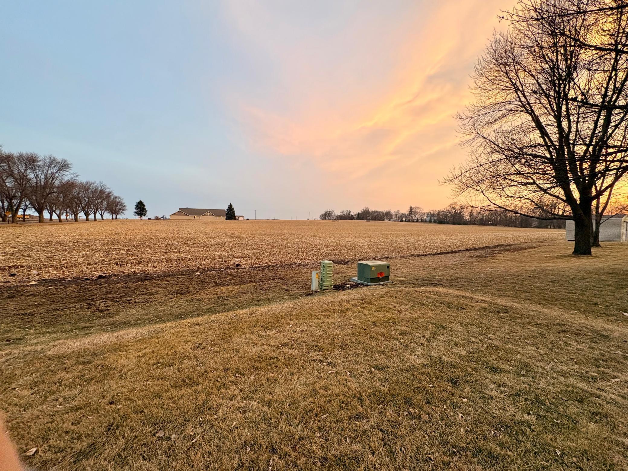 611 Hackberry Street Dawson, MN 56232 - Photo 37 of 40