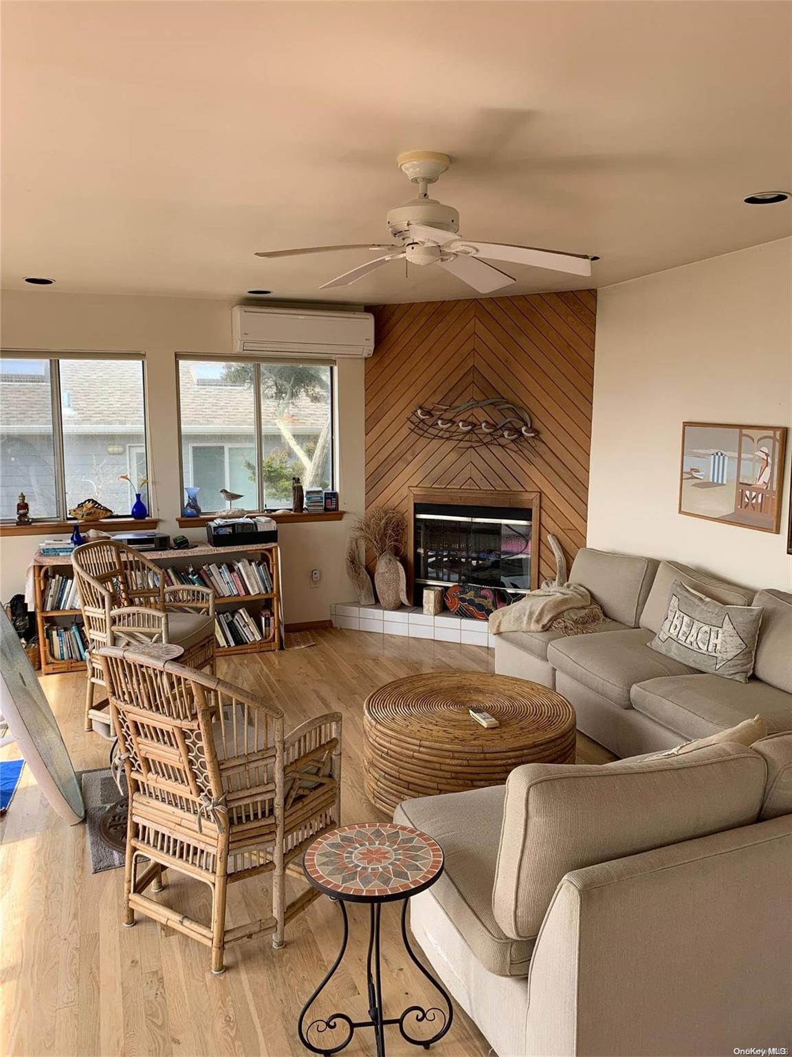 6 Sloop Walk Ocean Beach, NY 11770 - Photo 2 of 11